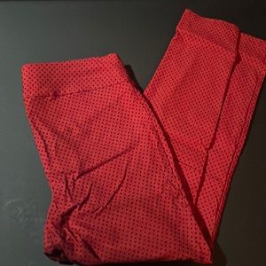 Torrid Red and black polka dot stretch leggings size 1